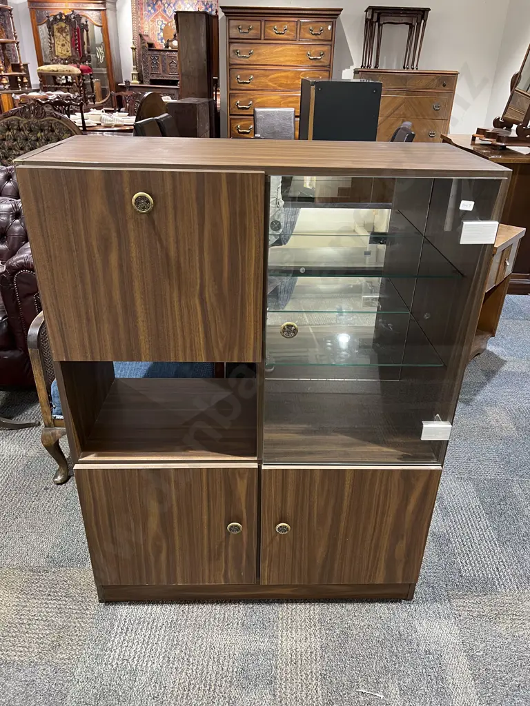 Drinks/Entertainment Cabinet Image 1++