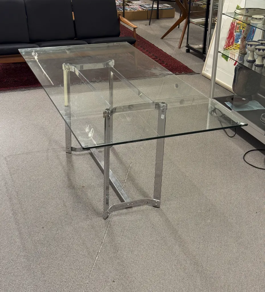 Merrow Associates Dining Table Image 1++