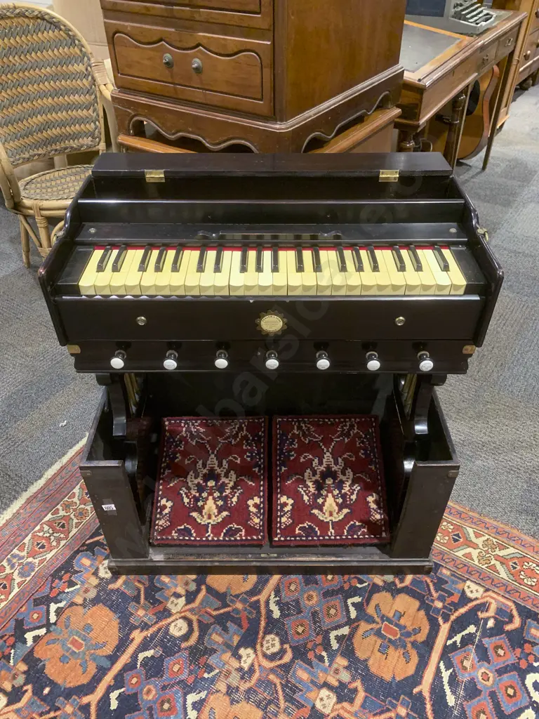 Parakh & Sons Harmonium Image 1++