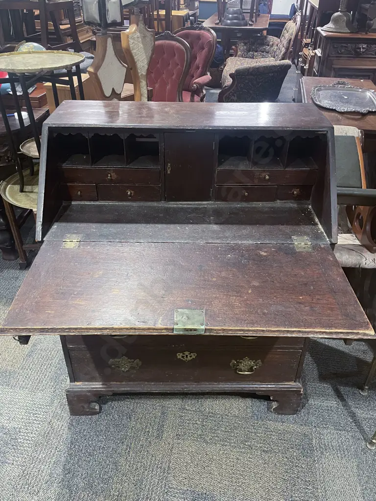 Early Geo III Oak Bureau Image 1++
