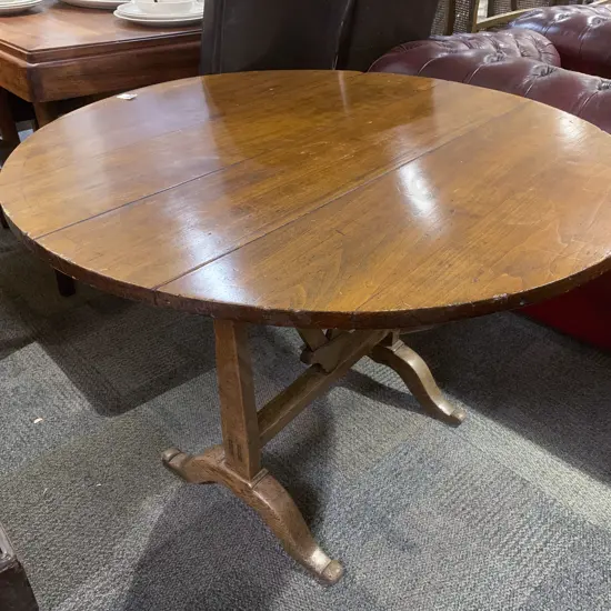 Edwardian Front Lawn Butlers Picnic Table