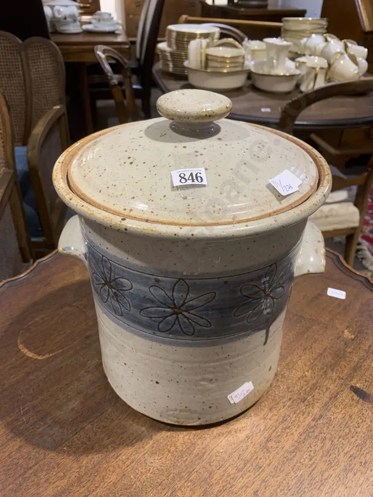 Paul Melser Large Lidded Storage Jar Image 1++