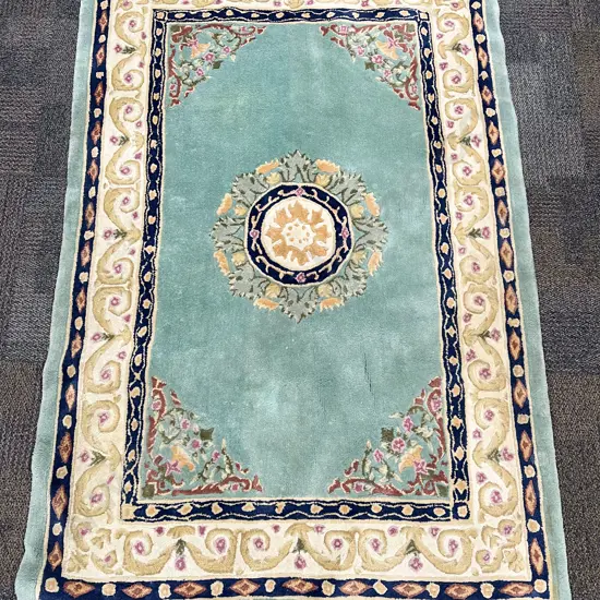Floral Woollen Floor Rug