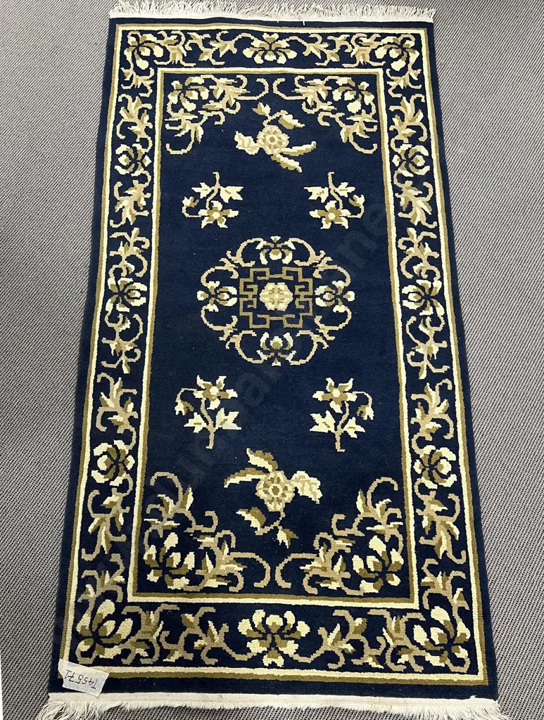 Chinese Floor Rug Image 1++