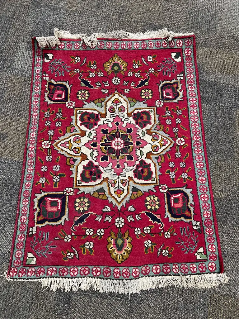 Persian Floor Rug Image 1++