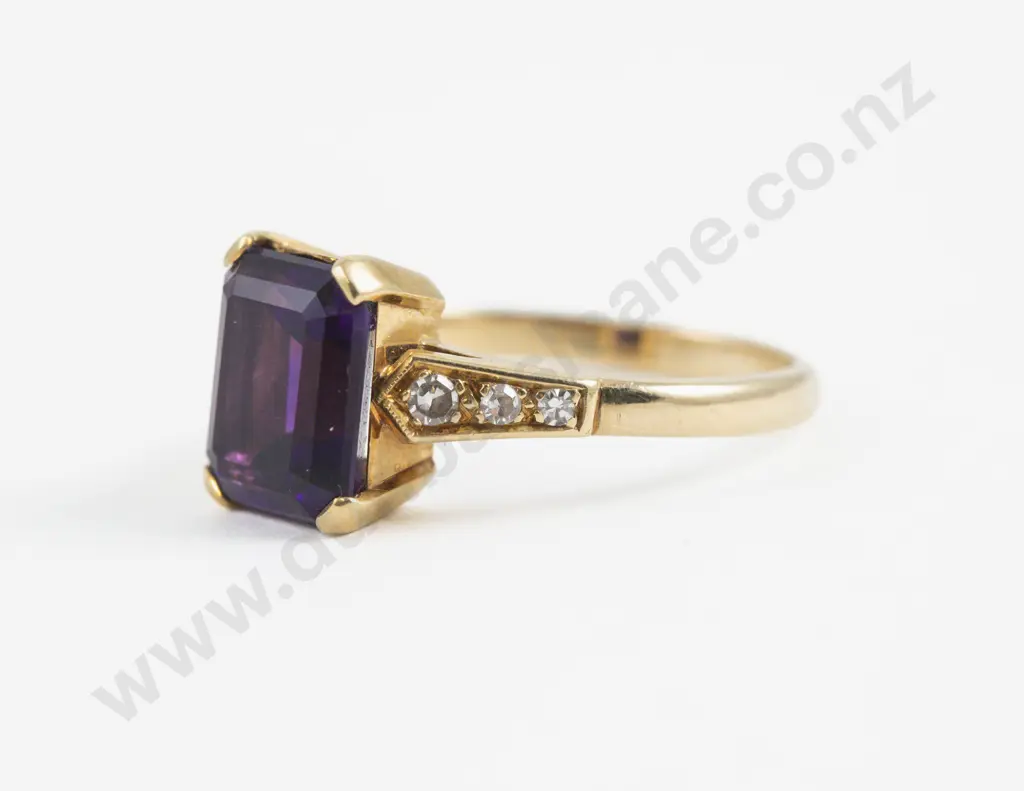 18ct Seven Stone Amethyst and Diamond Ring Image 1++