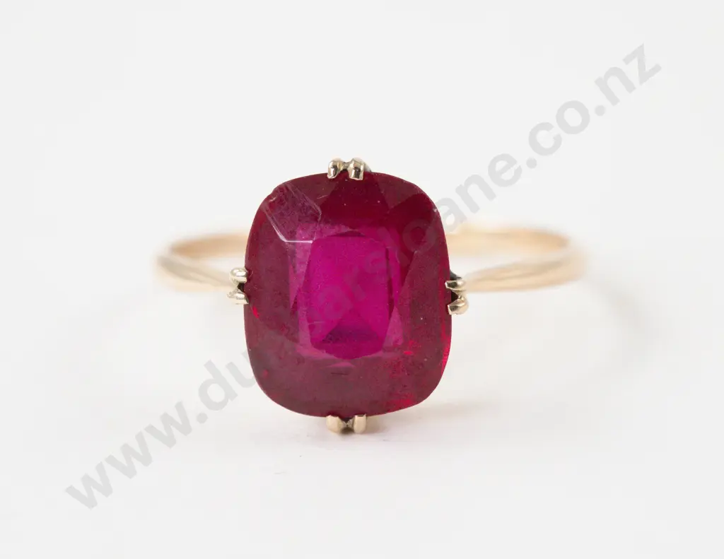 18ct Single Stone Ruby Ring Image 1++