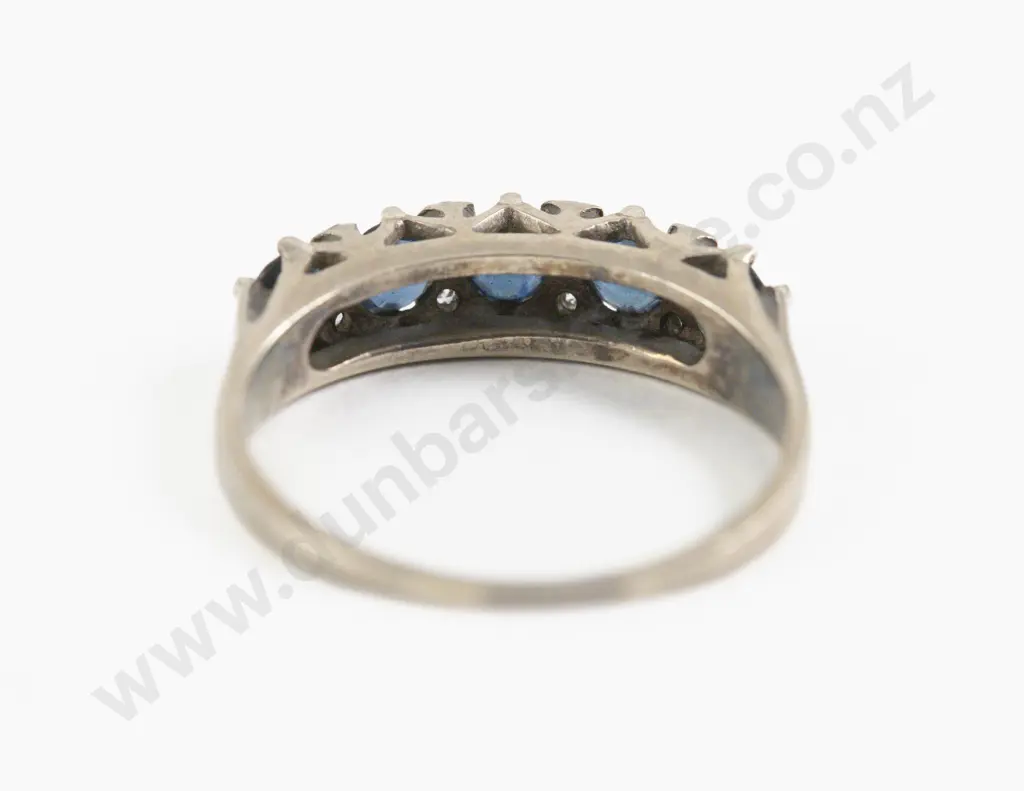 18ct White Gold 13Stone Sapphire and Diamond Ring Image 1++