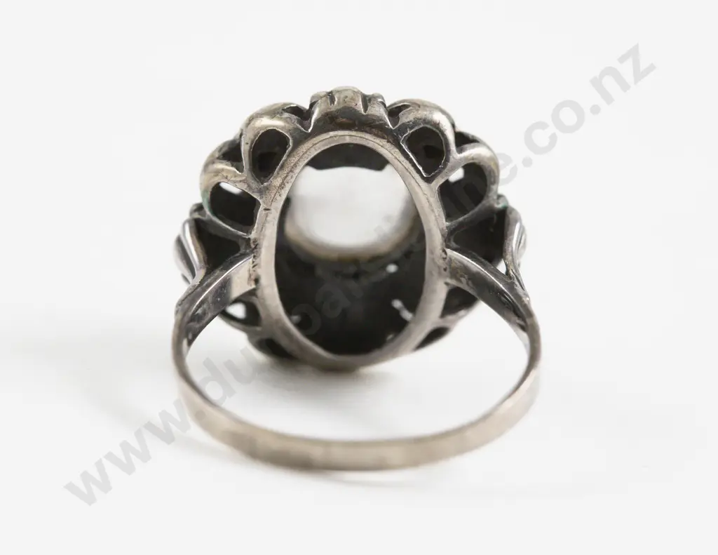 .800 Silver Single Moonstone Dress Ring Image 1++