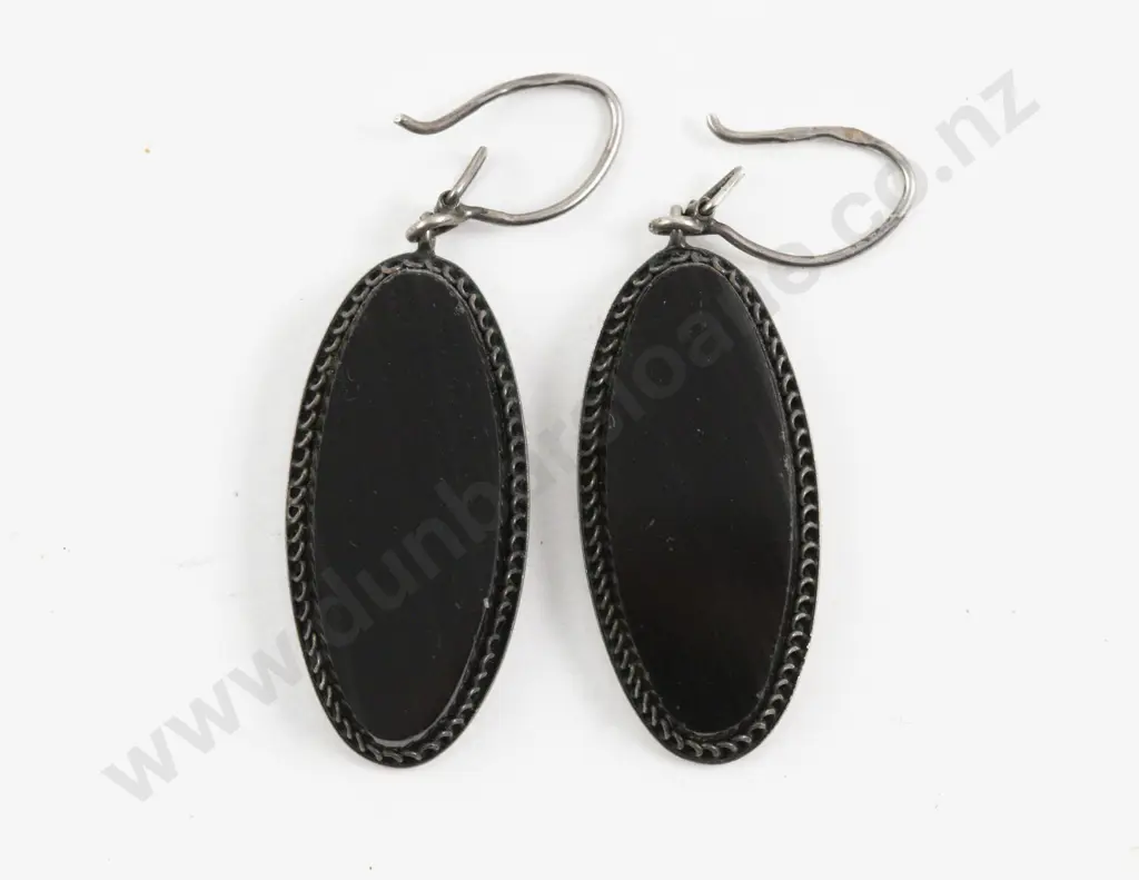 Pair S/S Single Stone Onyx Pendant Drop Earrings Image 1++