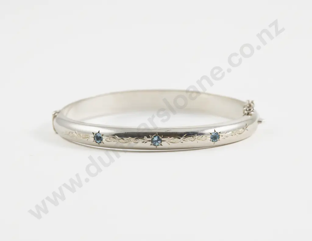 S/S Three Stone Topaz Hinged Snap Bangle Image 1++