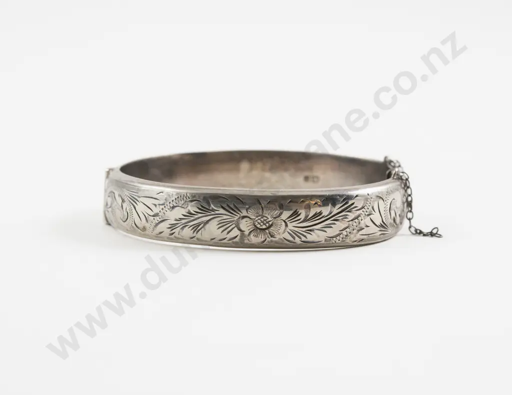 S/S Half Engraved Hinged Snap Bangle Image 1++