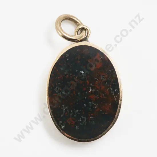 9ct Framed Single Bloodstone Pendant