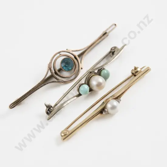 Three 9ct and S/S Bar Brooches