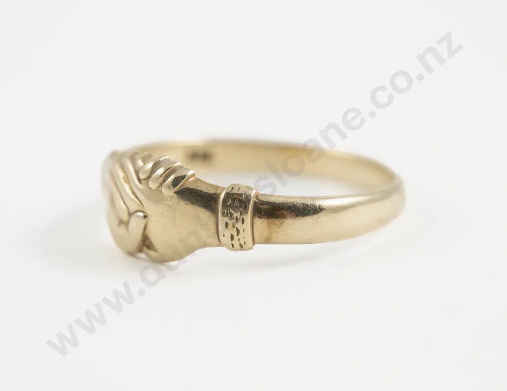 9ct Fede Ring Image 1++
