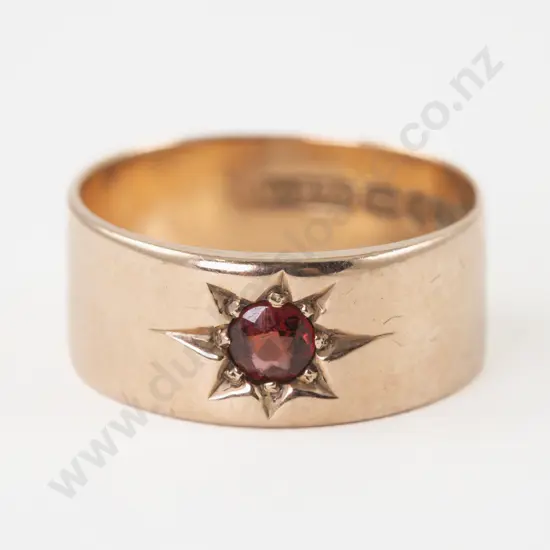9ct Single Stone Garnet Band Ring