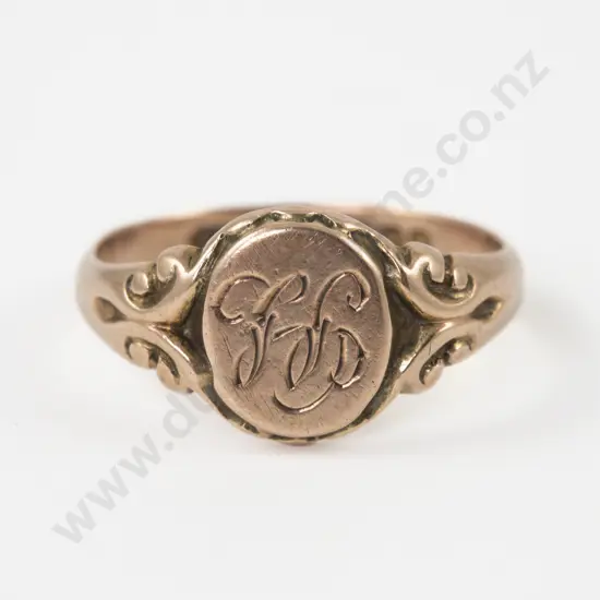 9ct Initialled Signet Ring