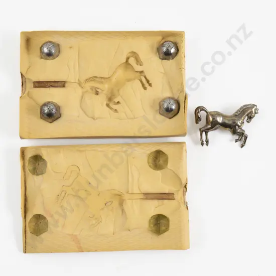 S/S Horse Brooch with Original Rubber Mould