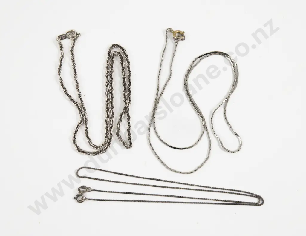 Three S/S Neck Chains Image 1++