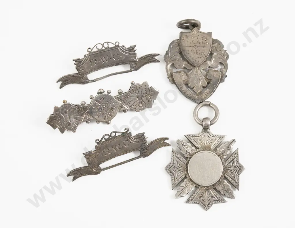 Two S/S Medallions Image 1++