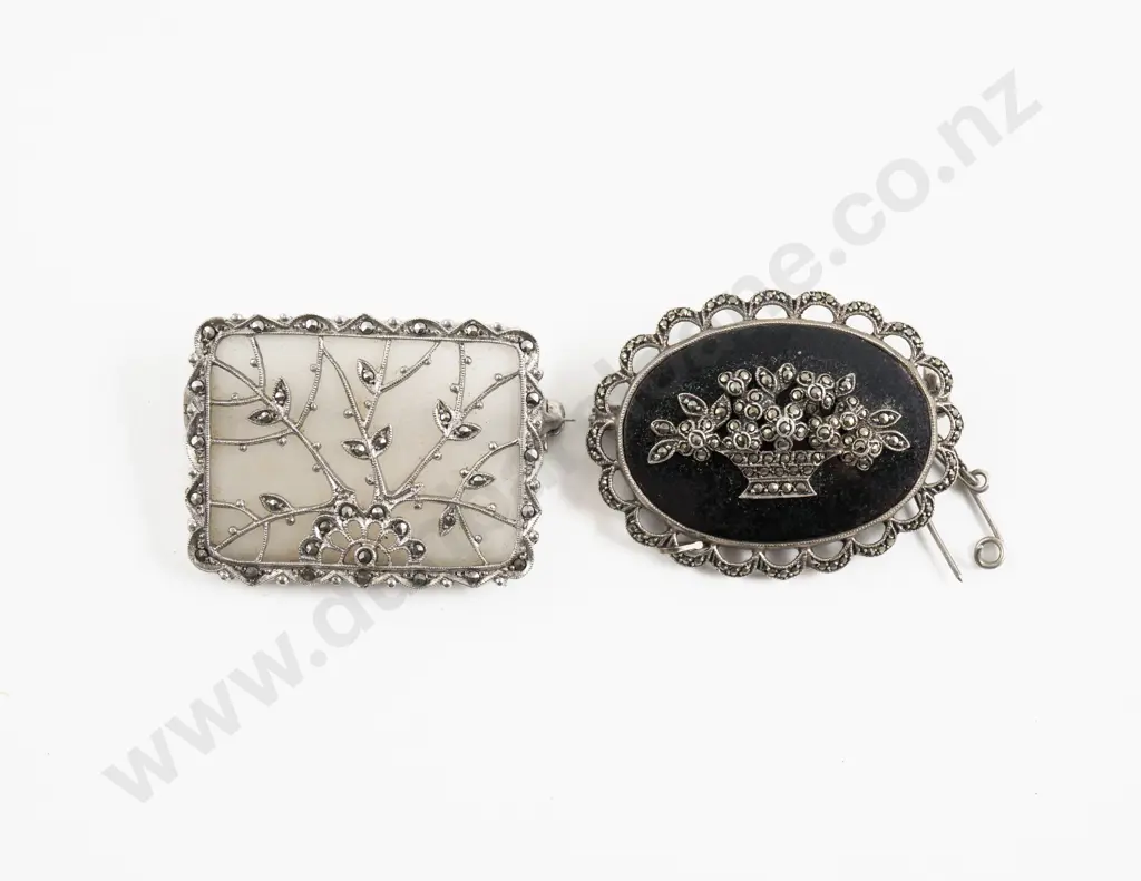 Vintage German S/S Marcasite and Onyx Brooch Image 1++