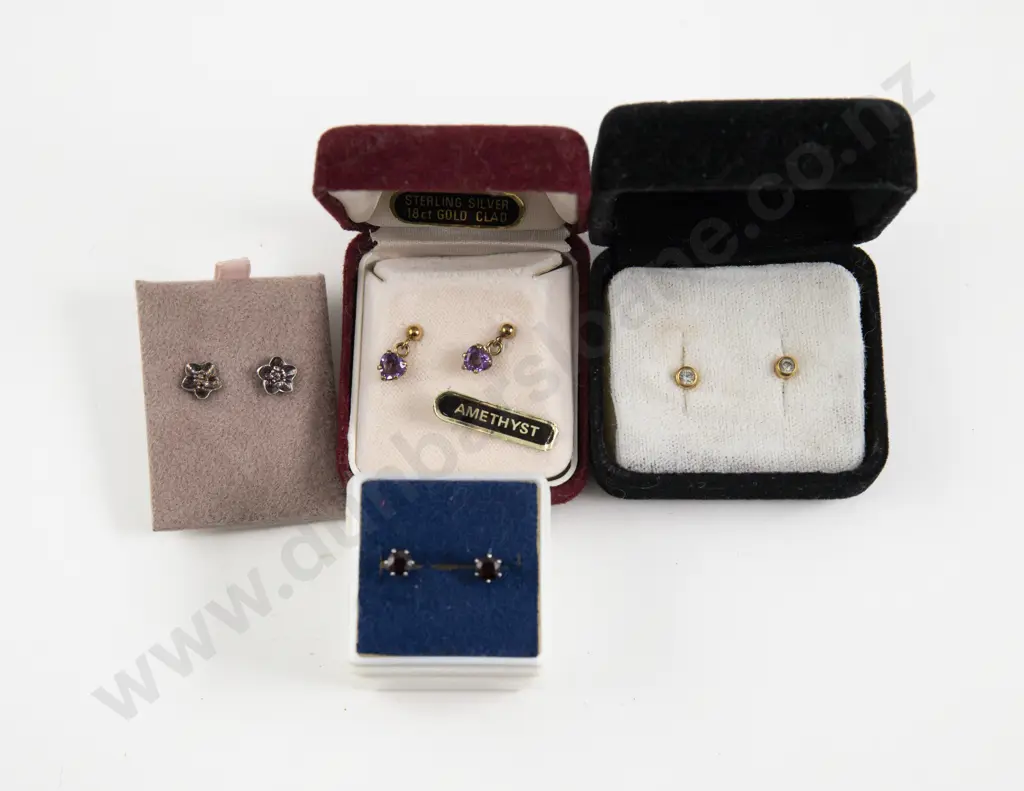 Four Pairs of Gem Set Stud Earrings Image 1++