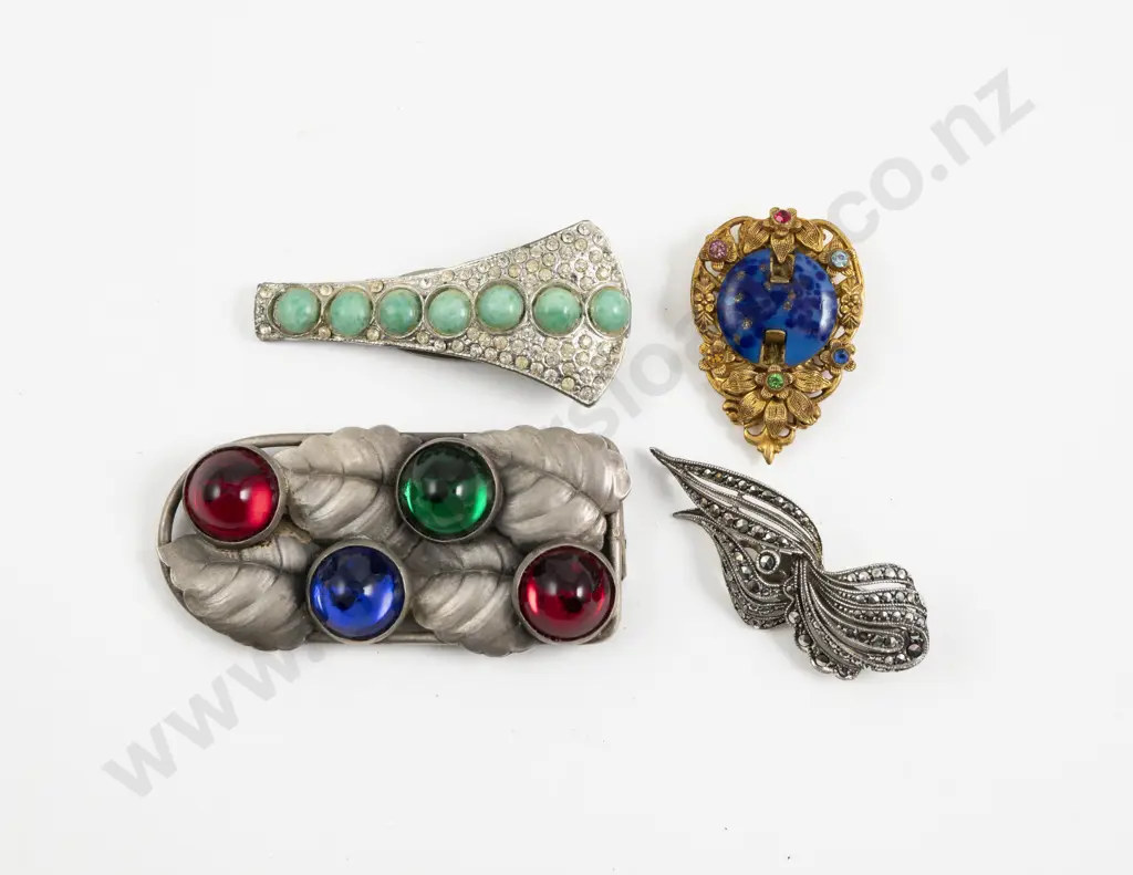 Four Various Period Dress Clips - Singles Image 1++
