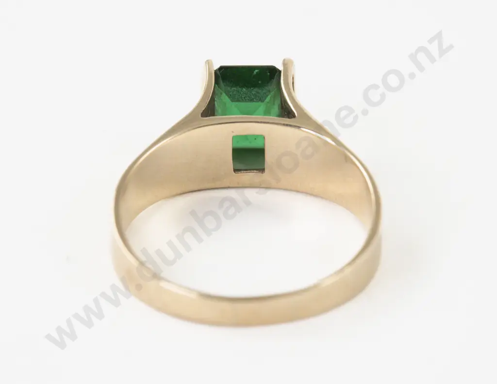 9ct Single Stone Emerald Glass Ring Image 1++
