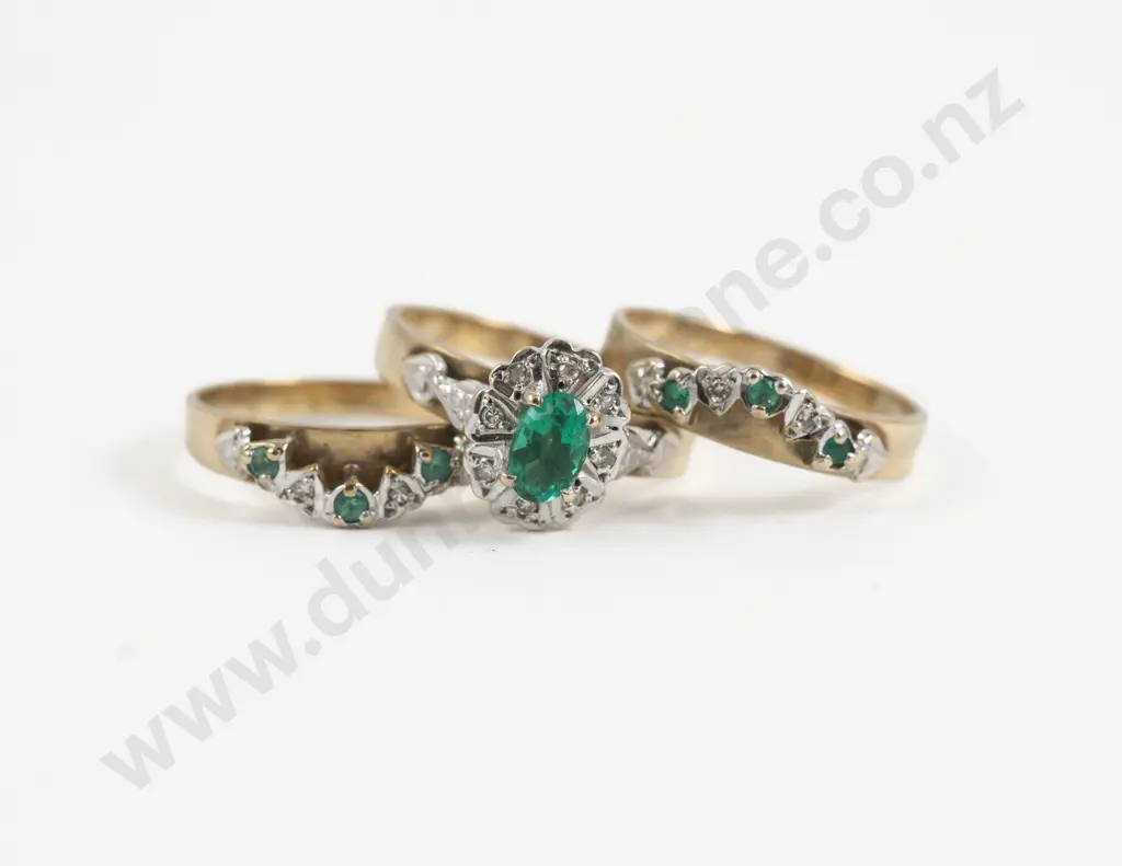 9ct Nine Stone Emerald and Diamond Cluster Ring with Two Curved Bands Image 1++