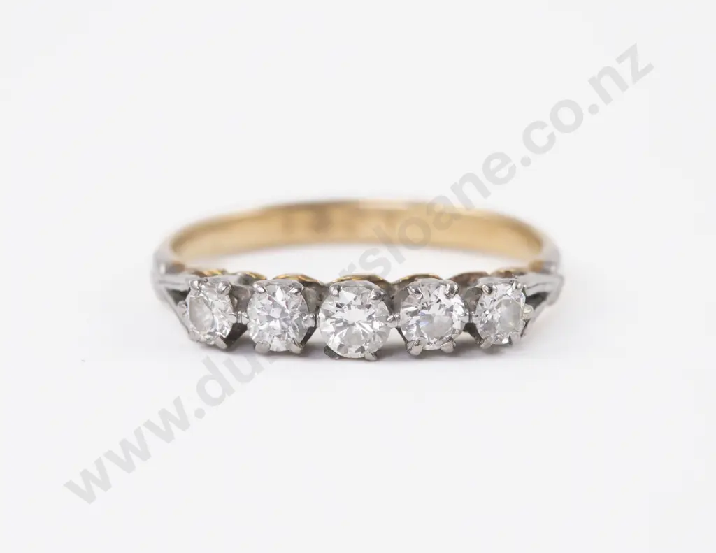 18ct Five Stone Diamond Ring Image 1++