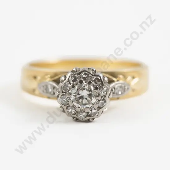 18ct 13Stone Diamond Cluster Ring