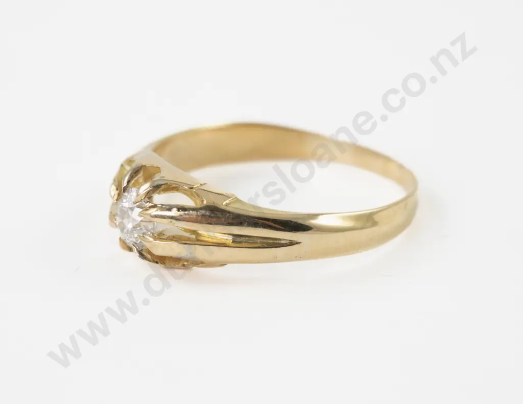 18ct Solitaire Diamond Ring Image 1++