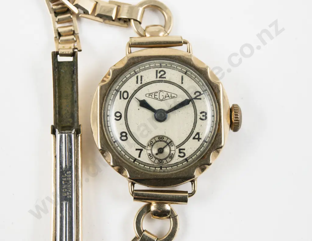 Vintage 9ct Cased Ladies Wrist Watch Image 1++