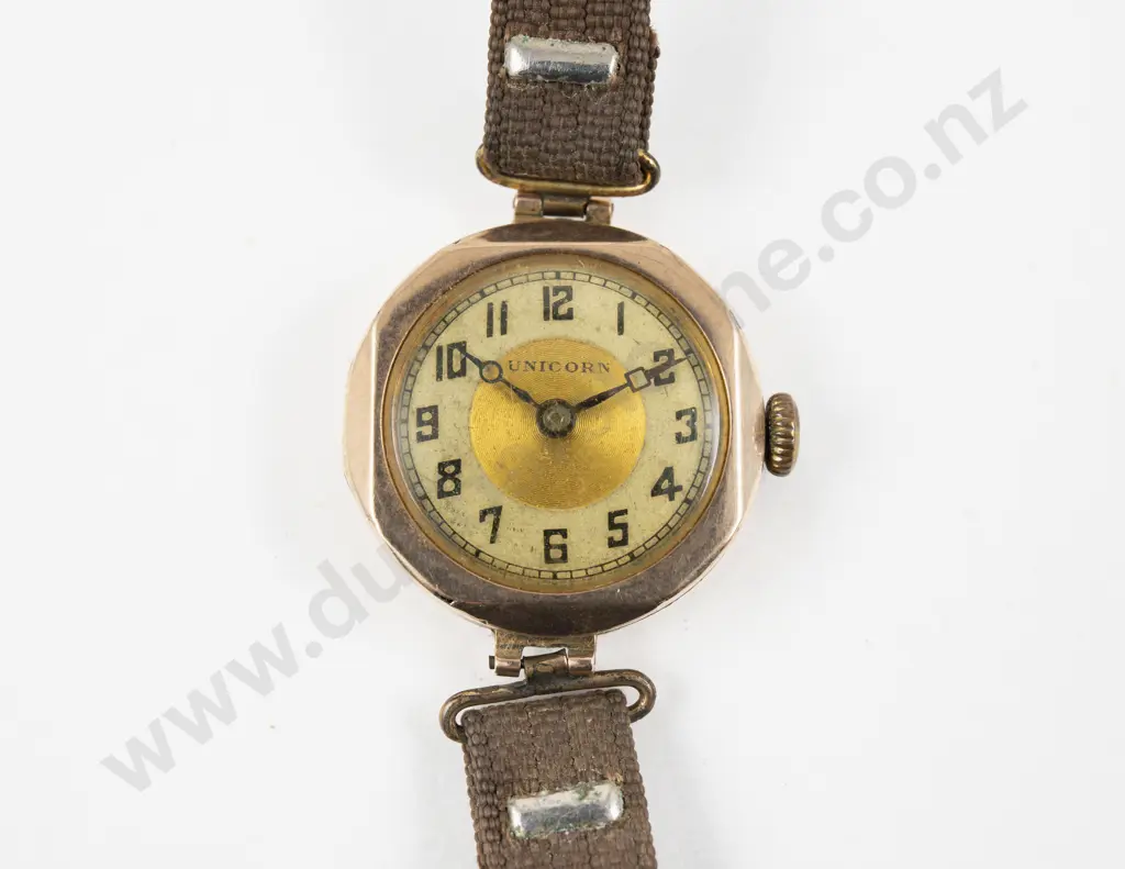 Vintage 9ct Cased Ladies Wrist Watch Image 1++
