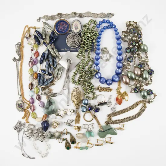 Collection of Assorted Vintage Costume Jewellery