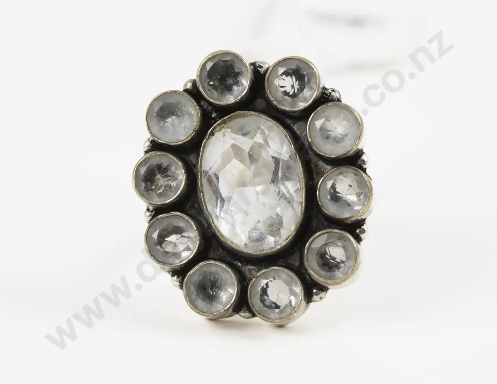 S/S Eleven Stone Clear Crystal Cluster Ring Image 1++