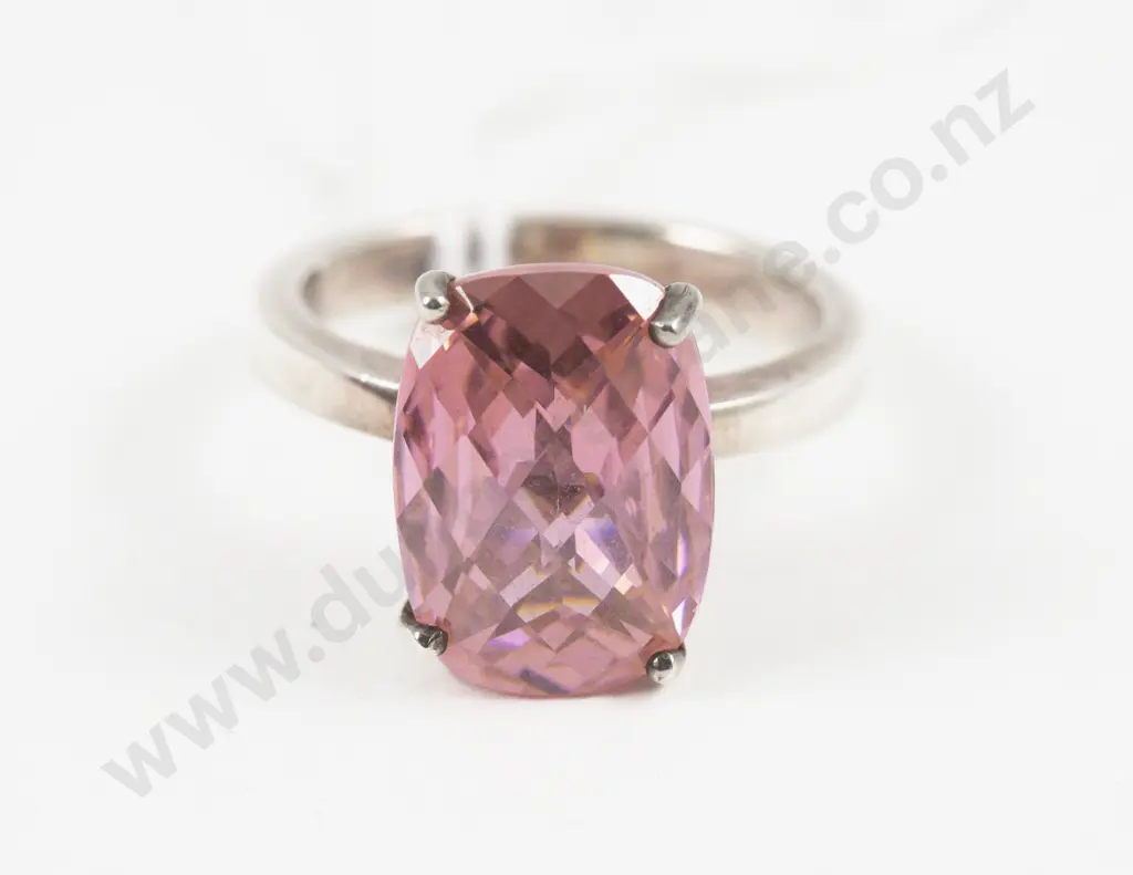 S/S Single Stone Pink Crystal Dress Ring Image 1++