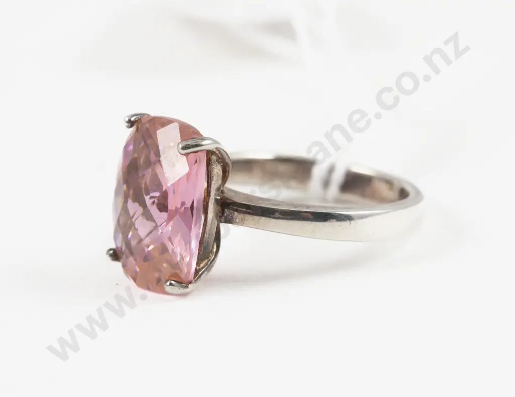 S/S Single Stone Pink Crystal Dress Ring Image 1++