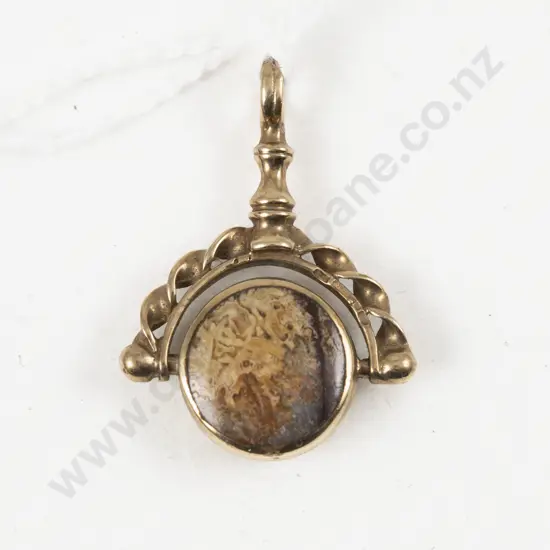Victorian 9ct Scottish Agate Fancy Swivel Fob Pendant