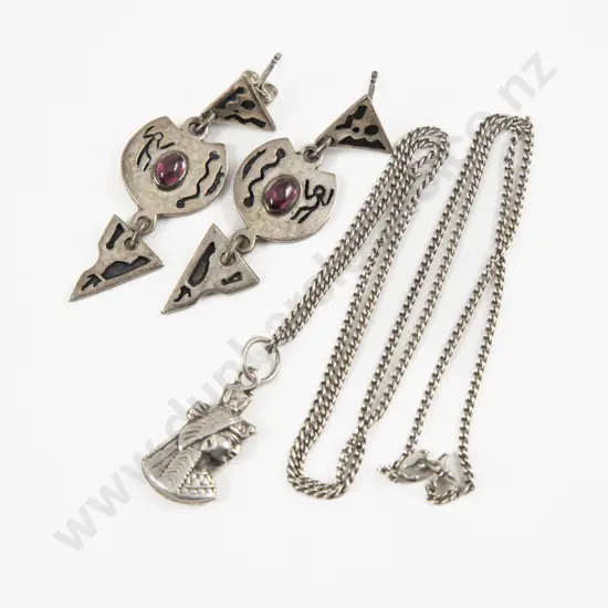 Pair S/S Pendant Drop Earrings