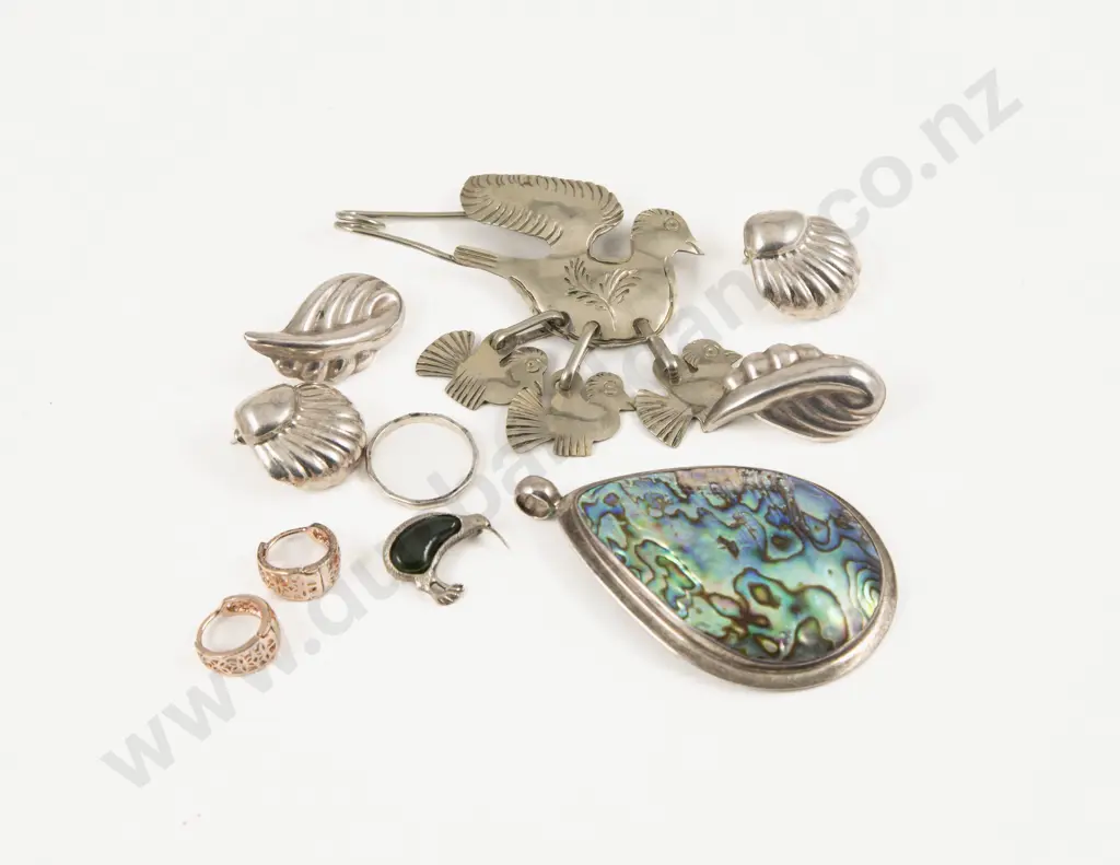 Large Paua Pendant with Collection of Assorted S/S Jewellery and Bird Brooch Image 1++