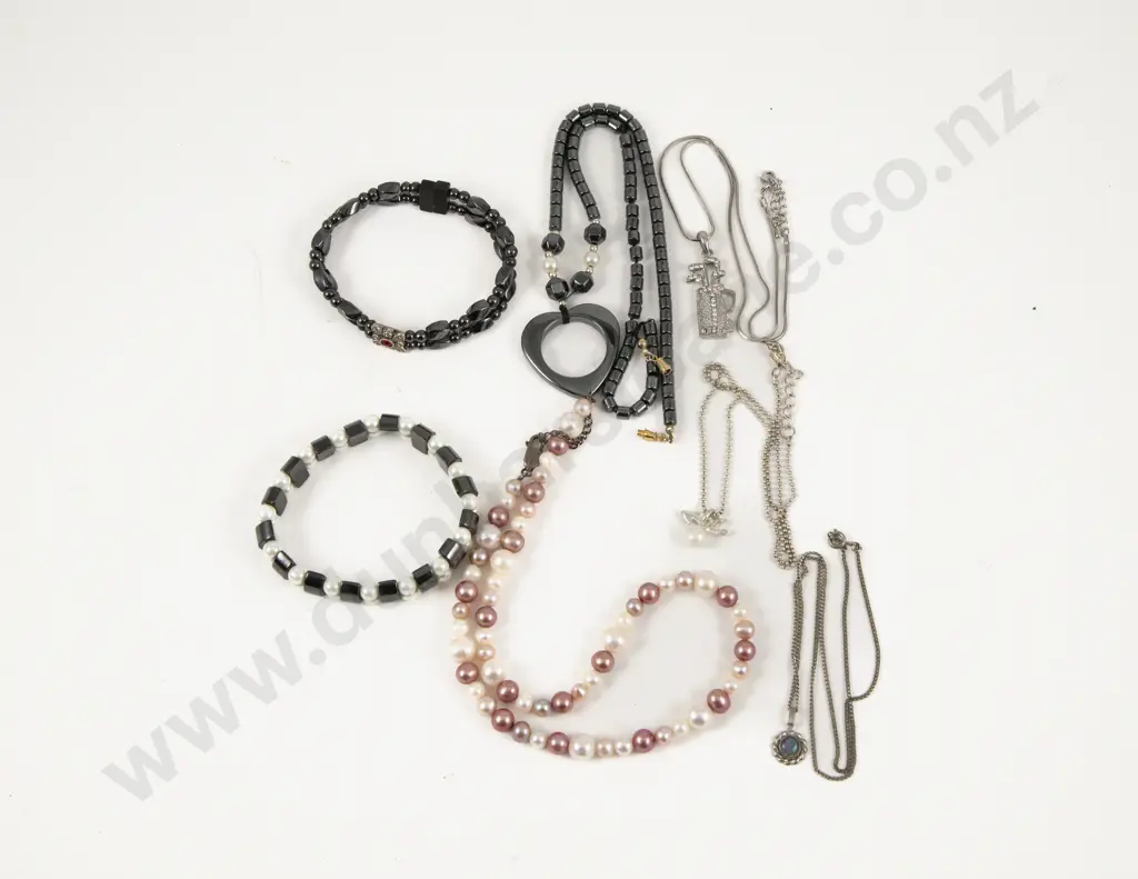 Single Strand Fresh Water Pearl Necklace with Collection of Hematite and Costume Jewellery Image 1++