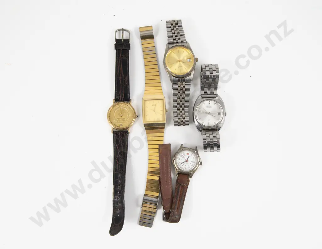 Collection of Five Various Wrist Watches Image 1++