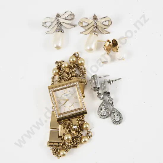 Fancy Gucci Ladies Wrist Watch and Three Pair Pendant Drop Earrings