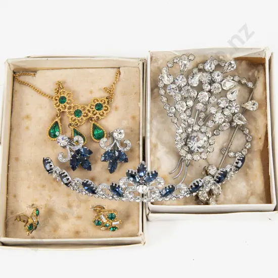 Collection of Assorted Crystal Stone Costume Jewellery