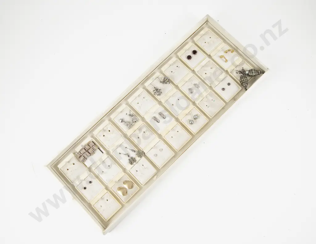 Collection of Assorted Earrings in Earring Tray Image 1++