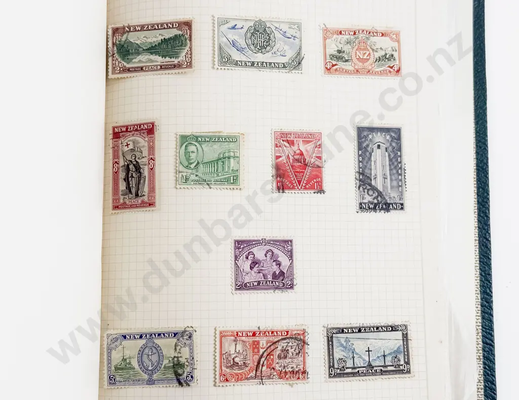 Vintage Album New Zealand Pre-decimal Stamps - singles Image 1++