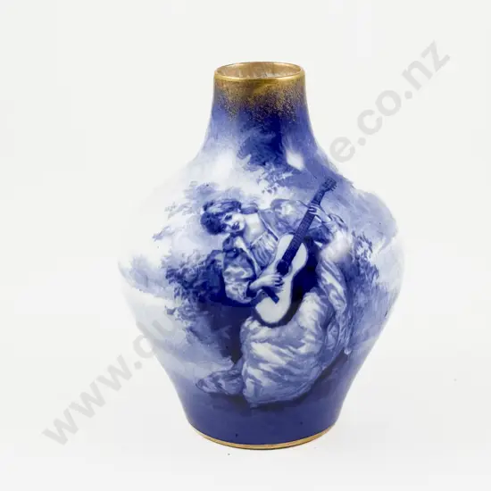 Royal Doulton B&W Romantic Vase 15cm H rim hair-line crack
