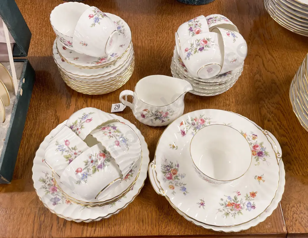 Minton Marlow Pattern Part Teaset Image 1++