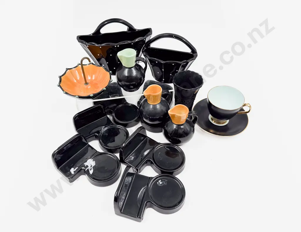 Collection Black Glazed Earthenware Wall Pockets Jugs & Display Stands Image 1++